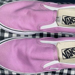 Vans slip on